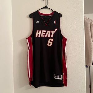 NBA Adidas Lebron James Heat Jersey. Size L +2